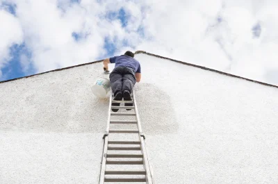 Peinture extérieure à Neuillé — façades et ravalement
